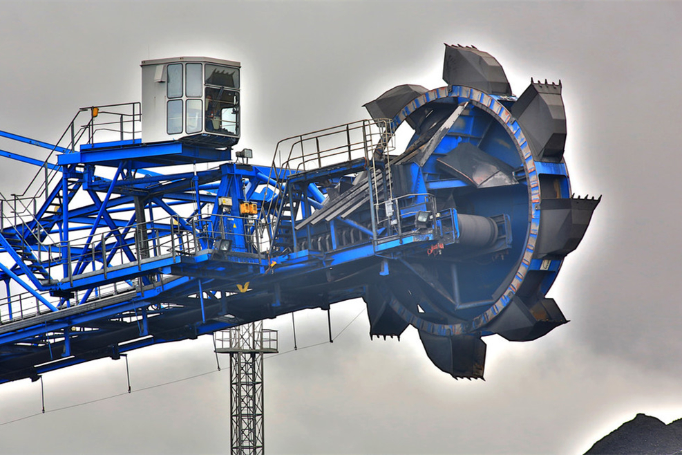 1686999899113290.jpg 機(jī)械設(shè)備故障分析預(yù)警裝置